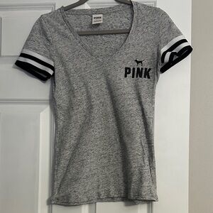 PINK / Victoria Secret t-shirt SMALL